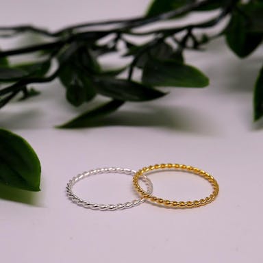 Minimalistische ring gedraaid zilver 925 Gold Plated 16.25 mm / maat 51
