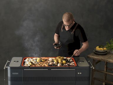 Everdure Hub Charcoal Barbecue - Black / Stainless Steel