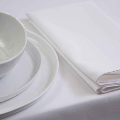 Dusk till Dawn Cotton Tablecloth - White / 150x300cm